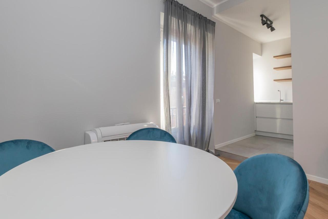 Luxury Apartment In Downtown - Curtatone 4 Milano Exteriör bild